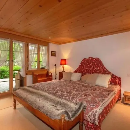 Ideally Located Ground Floor Flat In Saanen Center *